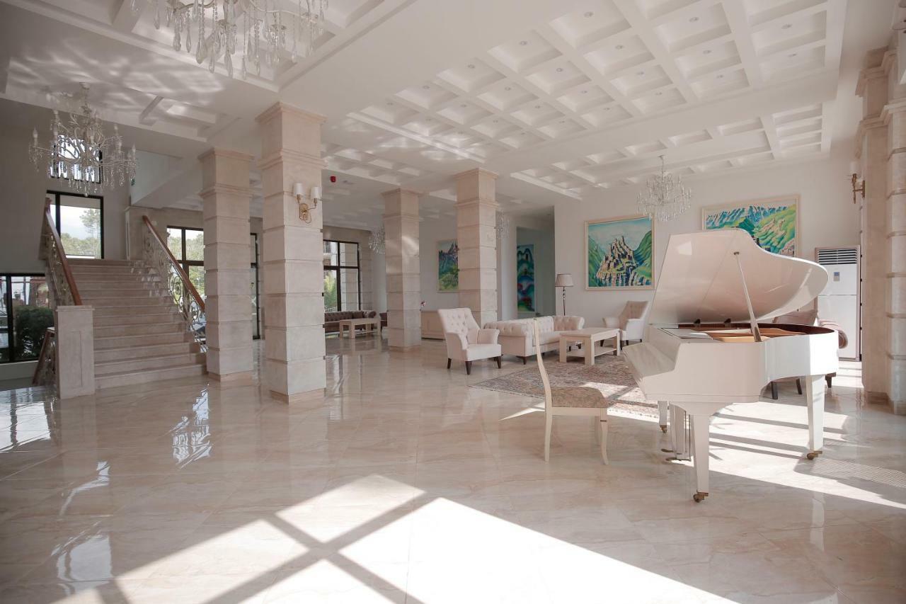 Black Sea Riviera Hotel Sekvetili Kültér fotó